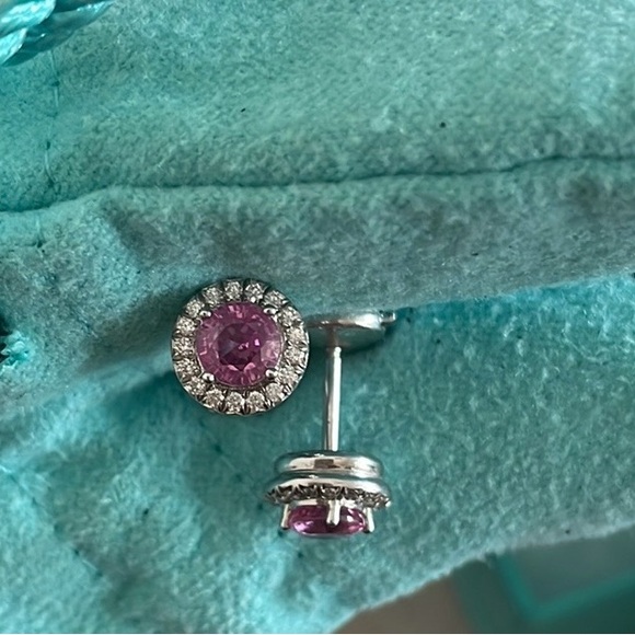 Tiffany & CO Soleste Pink Sapphire & Diamond earrings. - Picture 7 of 9